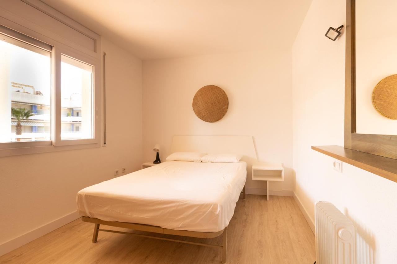 Vista Roses Mar - Apartamento Con Piscina II Ngoại thất bức ảnh